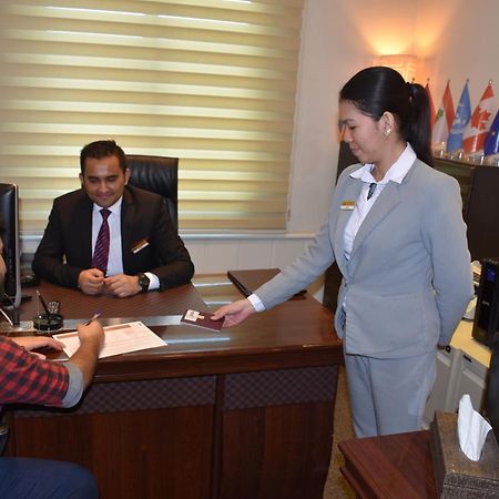 Hayali Suites Hotel Erbil Buitenkant foto